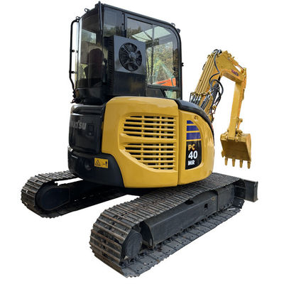 Escavatore idraulico da 4 tonnellate Komatsu PC40 con capacità di 0.14 m3 e raggio di scavo massimo di 5510 mm