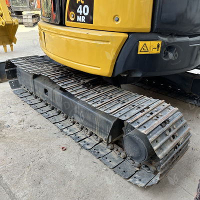 Escavatore idraulico da 4 tonnellate Komatsu PC40 con capacità di 0.14 m3 e raggio di scavo massimo di 5510 mm