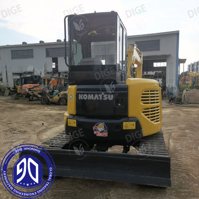 Escavatori PC50 di grado industriale con sistemi idraulici avanzati