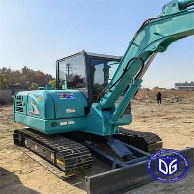 Escavatore da 6 tonnellate usato Kobelco SK60 in buone condizioni