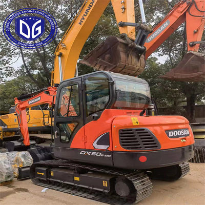 Sicuro e stabile DX60 Usato Doosan 6 Ton Excavator Usato Mini con Completamente aggiornato