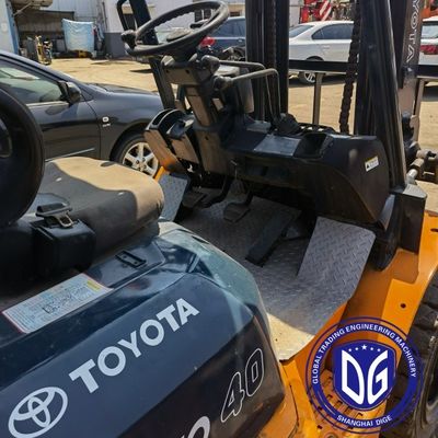 4t 8FDA40 Toyota Used Forklift Potente Used Forklift Macchina idraulica