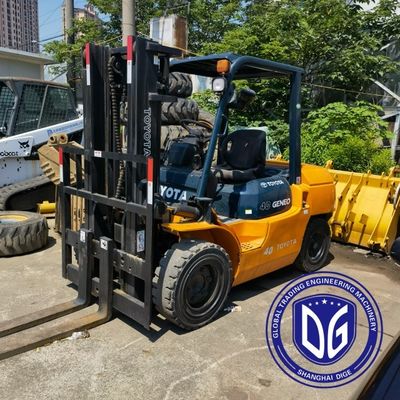 4t 8FDA40 Toyota Used Forklift Potente Used Forklift Macchina idraulica