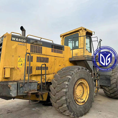 WA600-3 Komatsu caricatore usato speciale per lavori minerari e grandi costruzioni