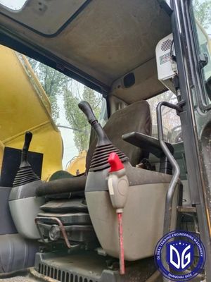 Komatsu PC220-8 Escavatore a striscia usato Sistema automatizzato di gestione del carburante