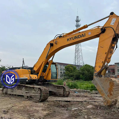 Hyundai 305 usato, escavatore da 30,5 tonnellate, originale e in buone condizioni.