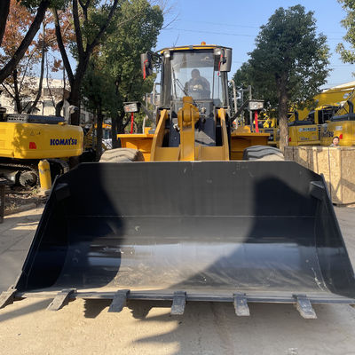 2976mm Lunghezza del secchio Liugong 5 tonnellate caricatore 4.5m3 Capacità del secchio standard per applicazioni versatili
