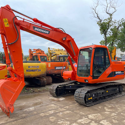 Profondità massima di scavo 130 mm Escavatore Doosan Durable e facile da mantenere