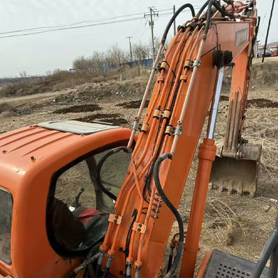 1.2 m3 Capacità del secchio Escavatore Doosan DX225 Perfetto per i vostri progetti di costruzione
