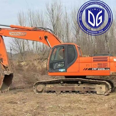 Pompa idraulica Doosan da 22 t in peso di funzionamento rosso per una produttività massima