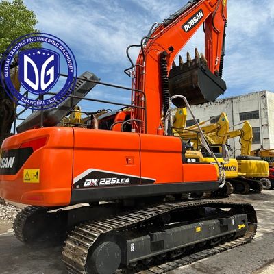 Escavatore Doosan DX225 Usato Affidabile e Conveniente per Lavori Pesanti