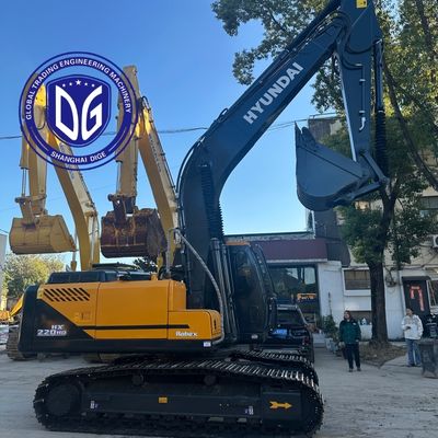 Escavatore Hyundai HX220HD Usato | Motore Potente, Buona Idraulica, Pronta al Lavoro