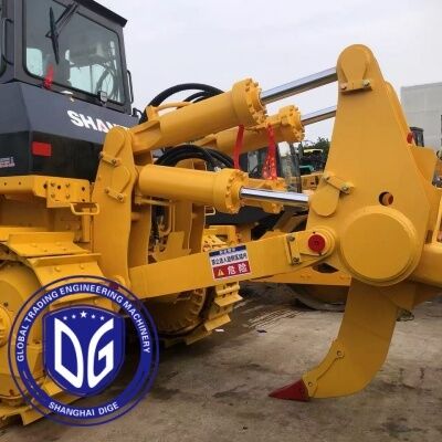 Cina Vendita a caldo Usata Shantui SD32 Bulldozer Alta potenza Shantui 320HP Heavy Duty Construction Machine in magazzino